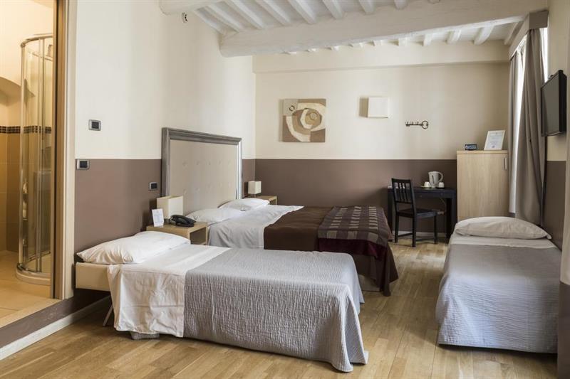 Hotel Alexander 3*